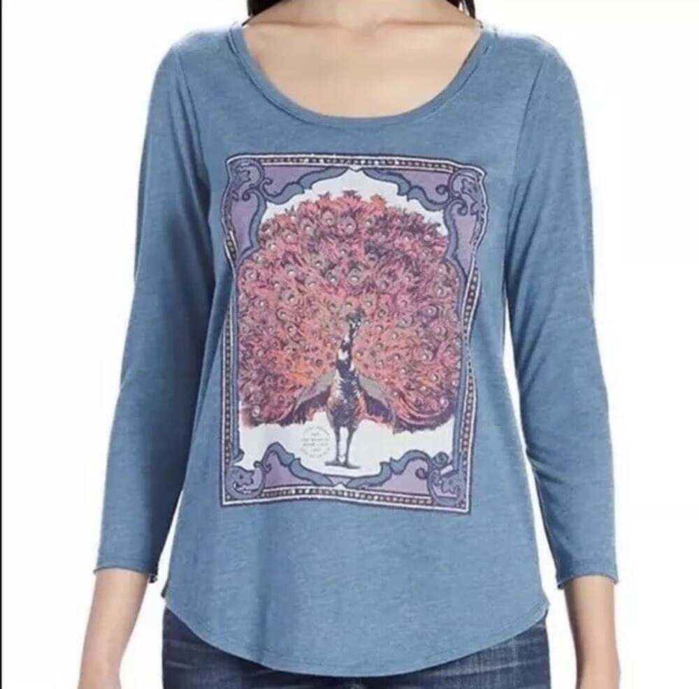 NWT Lucky Brand Women’s Blue Peacock Light Weight Graphic T-Shirt Size XL